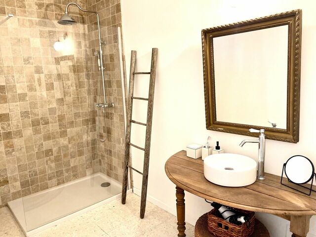 Villa Les Poulivets, cuarto de baño