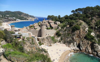 Tosse de Mar y los restos de su castillo