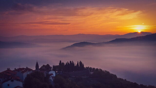 Amanecer en Motovun
