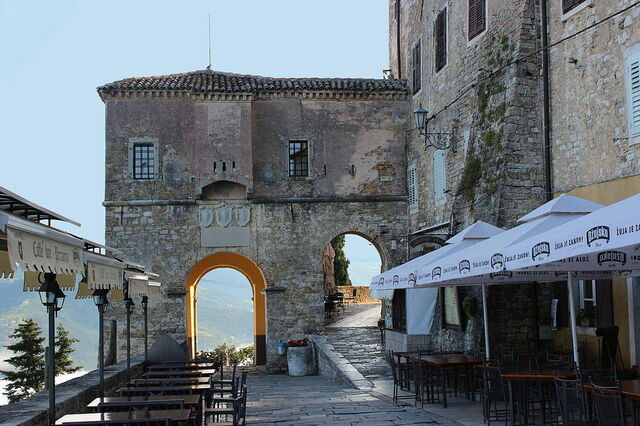 Restaurante en Motovun