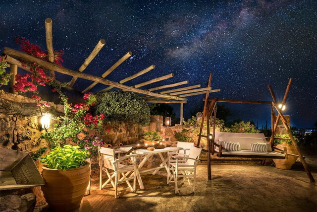 Villa Hersonissos, de noche