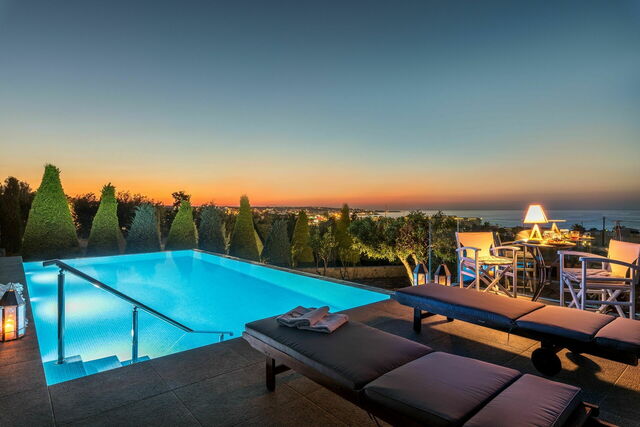 Villa Hersonissos, piscina