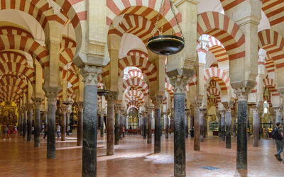 Sala Principal de la Gran Mezquita.