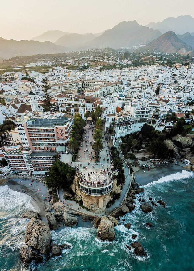 Puesta de sol en Nerja