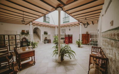 Posada La Casa Del Pintor, Patio