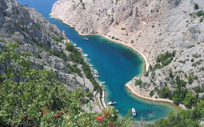 Bahía de Zavratnica