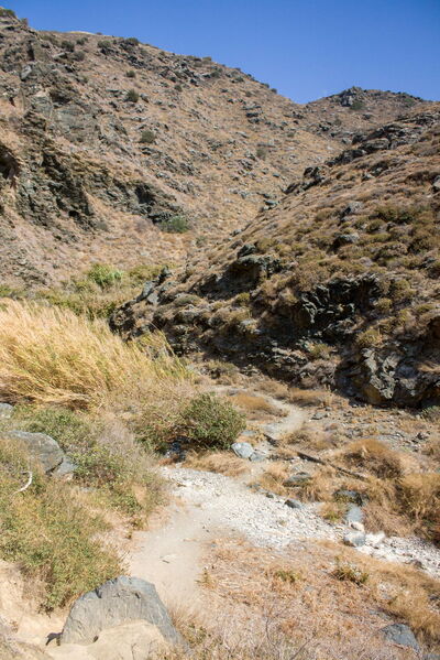 Desfiladero de Richtis, Sendero