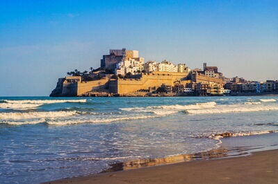 Castillo de Peñíscola desde la playa