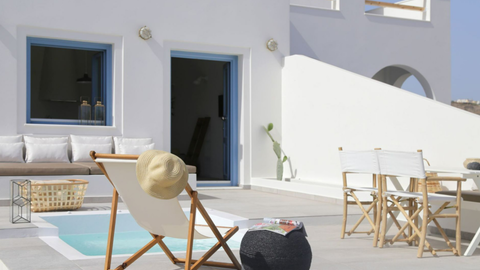 Oia, Santorini 1, jardín trasero
