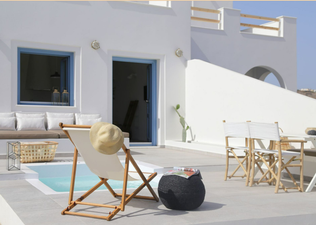 Oia, Santorini 1, jardín trasero