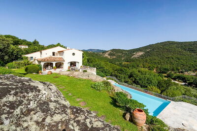 Villa Franca Roc, exterior