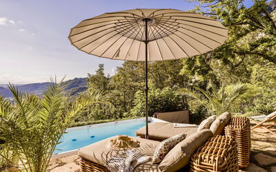 Villa Chiovada, piscina