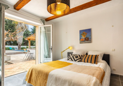 Les Pivoines, dormitorio