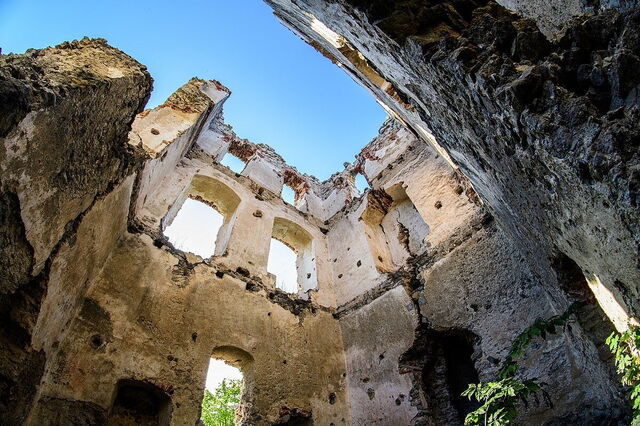 Ružica Grad, interior