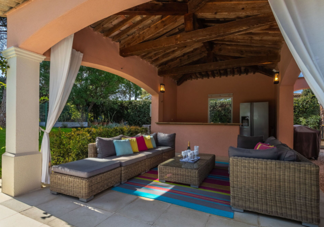 Indigo, casa de la piscina