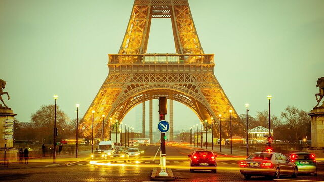 París