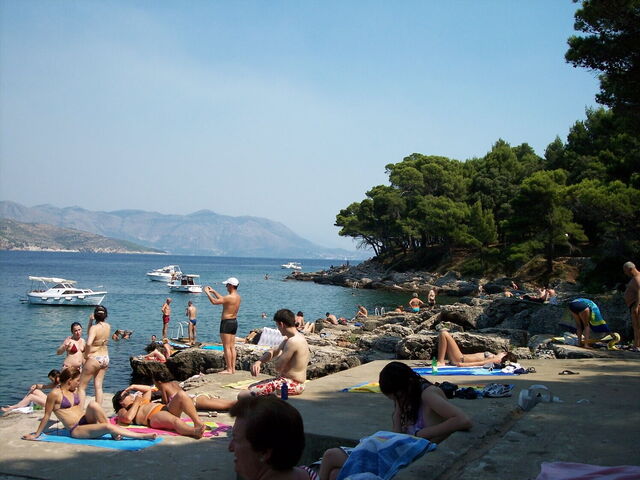 Una playa en Lokrum