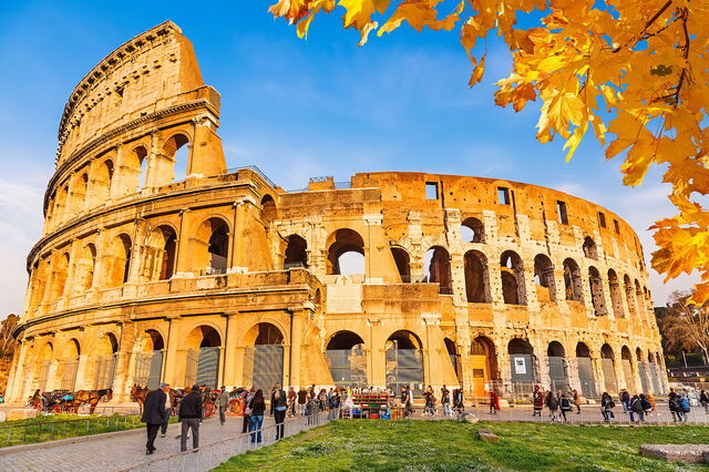 Coliseo en Otoño