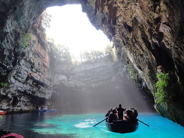 Cueva de Melissani