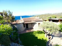 Alojamiento:&nbsp;La Bomboniera