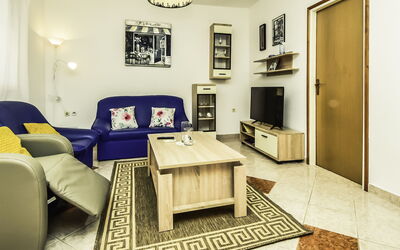 Alojamiento:&nbsp;Dragica 264.1