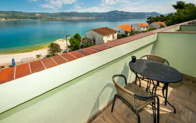 Trogir Arbanija 101