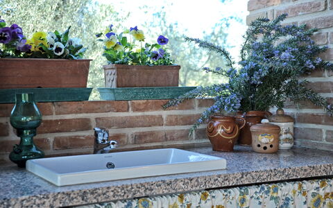 Il Fienile Di Giovanna: Habitación, Propiedad, Loseta, Lavabo, Mostrador, Baño, Diseño De Interiores, Casa, Bienes Raíces, Arquitectura