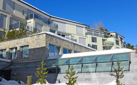 St. Moritz 23: Propiedad, Arquitectura, Edificio, Casa, Bienes Raíces, Tiempo De Día, Fachada, Casa, Uso Mixto, Barrio Residencial