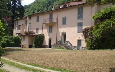 Riverside Villa: Riverside Villa