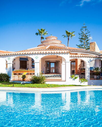 Zurbarán by the Sea: Propiedad, Edificio, Casa, Casa, Bienes Raíces, Piscina, Inmuebles, Arquitectura, Villa, Mansión