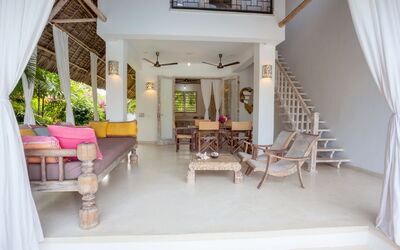 Alojamiento:&nbsp;House 8