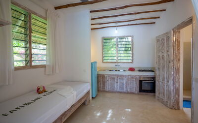 Alojamiento:&nbsp;House 8