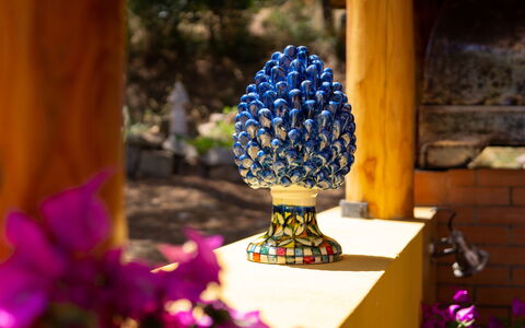 Terre Di Bea Cottage By The Sea Cefalu': Púrpura, Pétalo, Violeta, Lavanda, Magenta, Majorelle Azul, Jardín, Planta Anual, Fotografía De Naturalezas Muertas, Diseño Floral