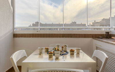 Alojamiento:&nbsp;Jardines del Mar Iii 8.10