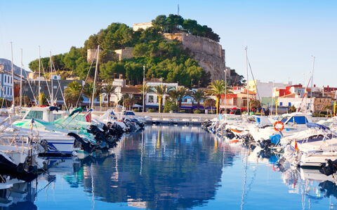 Pueblo del Cid: Agua, Cuerpo De Agua, Barco, Centro De Deportes Acuáticos, Watercraft, Camino Acuático, Puerto, Costeras Y Los Accidentes Geográficos Oceánico, Muelle, Puerto