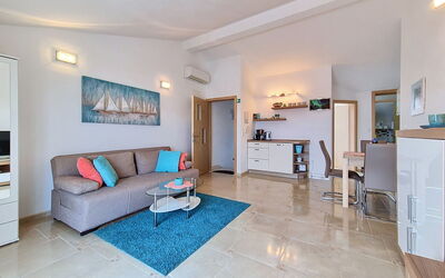 Alojamiento:&nbsp;Villa Nikaroni 314.3