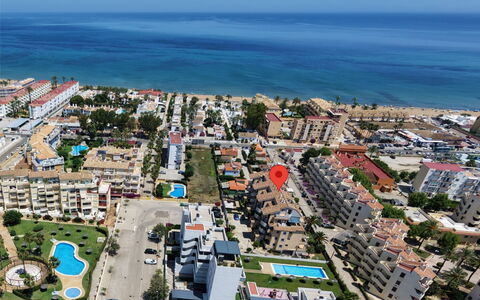 Jacaranda: Costa, Barrio Residencial, Mar, Costeras Y Los Accidentes Geográficos Oceánico, Diseño Urbano, Playa, Departamento, Apuntalar, Oceano, Fotografía Aérea