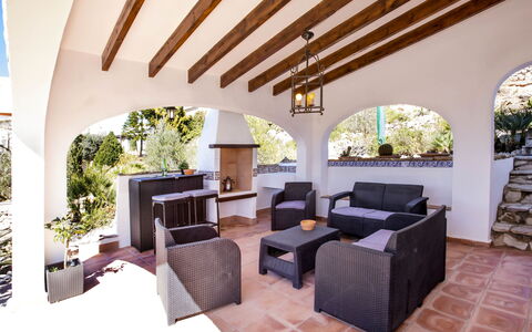 Casa El Mirador: Agua, Barco, Propiedad, Watercraft, Edificio, Ventana, Vehículo, Camino Acuático, Diseño Urbano