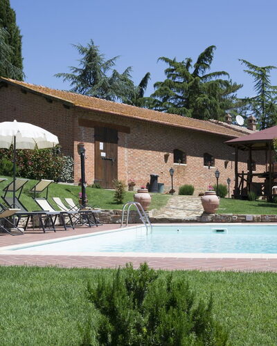 Villa Camelia: Piscina, Propiedad, Casa, Casa, Edificio, Inmuebles, Bienes Raíces, Patio Interior, Recurso, Arquitectura