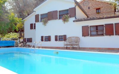 La Casa Della Civetta: Propiedad, Piscina, Casa, Edificio, Bienes Raíces, Villa, Casa, Ocio, Vacaciones, Cabaña
