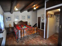 Alojamiento:&nbsp;Bedroom Allocco