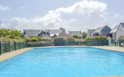 Carnac 129: Agua, Cielo, Nube, Planta, Piscina, Azur, Rectángulo, Edificio, Sombra, El Terreno Del Lote