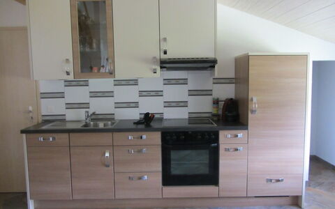 Appartement - Beau-Séjour: Gabinetes, Mueble, Mostrador, Edificio, Cajón, Cajonera, Madera, Estufa De Cocina, Mesa, Cocina