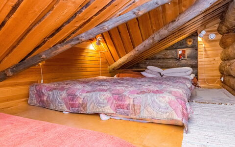 Pajuruka B5: Madera, Ático, Mueble, Casa, Cabaña, Cuarto De Troncos, Madera Dura, Habitación, Manchas De Madera, Techo