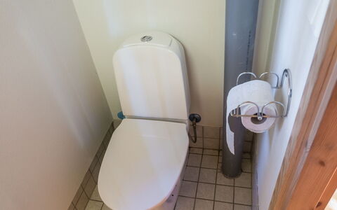 Putilanranta: Asiento Del Baño, Baño, Baño, Arreglo De Tubería, Suelo, Piso, Plomería, Loseta