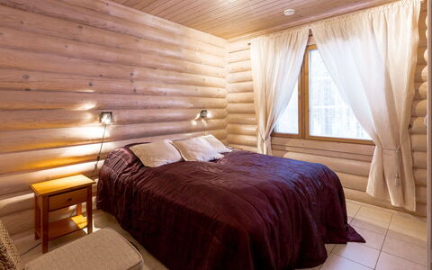 Aspilevi: Madera, Piso, Suelo, Diseño De Interiores, Suelos De Madera, Cama, Habitación, Mueble, Techo, Encendiendo