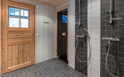 Aspilevi: Piso, Madera, Arreglo De Tubería, Suelo, Plomería, Diseño De Interiores, Baño, Material Compuesto, Techo, Loseta