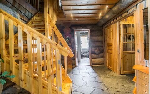 Iso-Karhu: Madera, Vía Muerta, Cabaña, Casa, Casa, Tablón, Edificios Del Jardín, Cuarto De Troncos, Madera Dura, Porche
