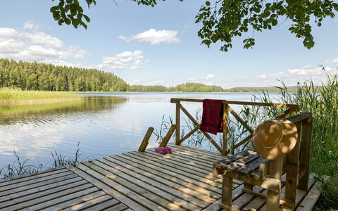 Rinnekämppä: Mueble, Piso, Diseño De Interiores, Pared, Suelo, Sofá, Madera, Sala, Suelos De Madera, Habitación