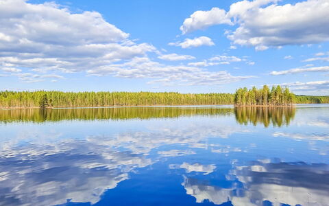 Pilkkaniemi: Camino Acuático, Banco, Corriente De Agua, Lago, Cabaña, Bosque, Canal, Reservorio, Cuarto De Troncos
